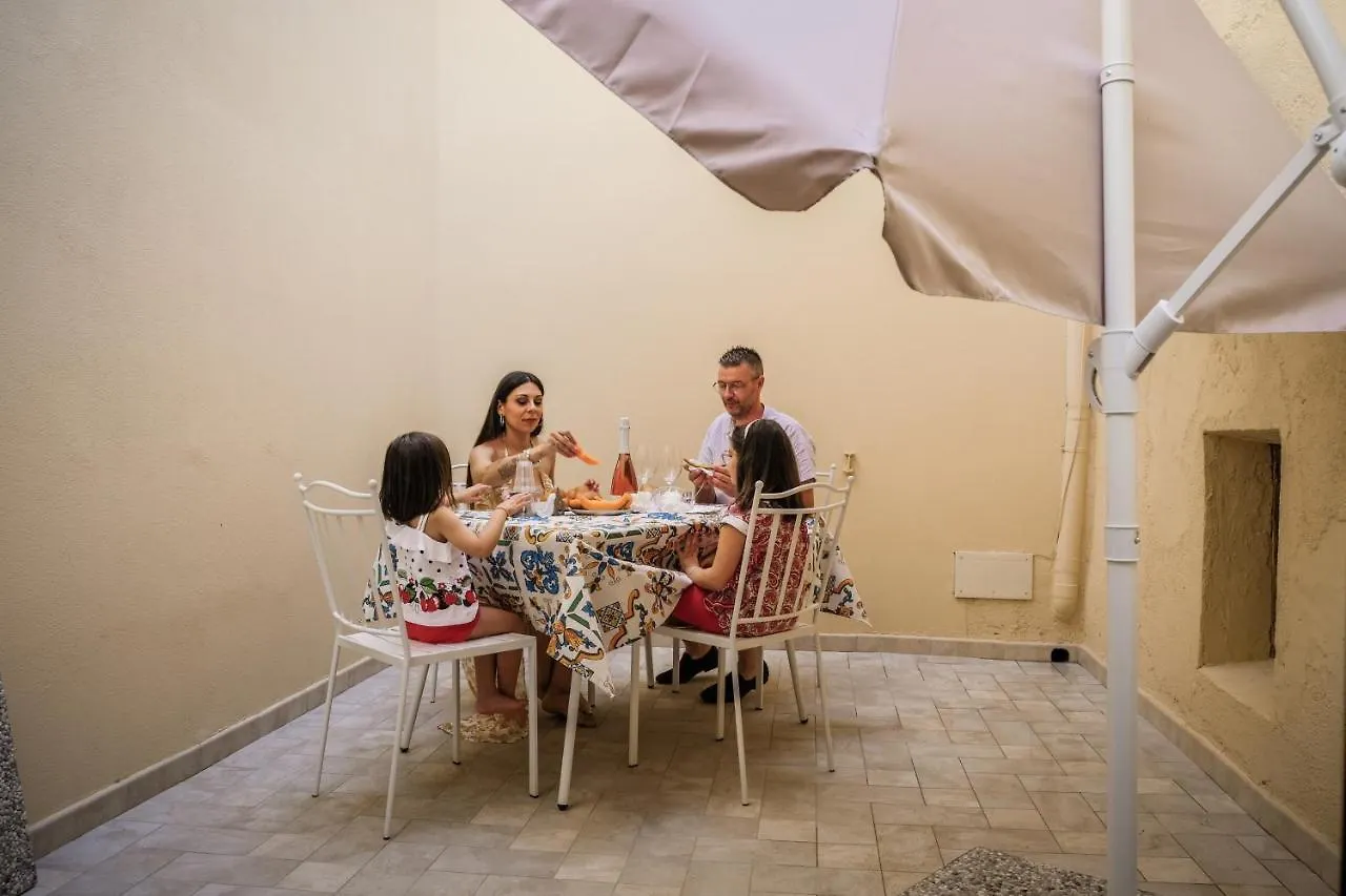 Hotel La Bifora E Il Granaio Sciacca Gasthof